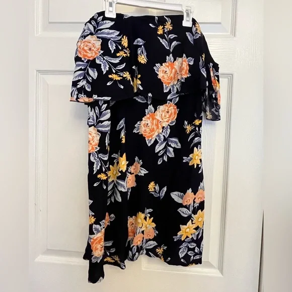 charlotte russe blue floral dress Charlotte Russe High-Low, Cold Shoulder Dress Size Small Gorgeous Blue Floral